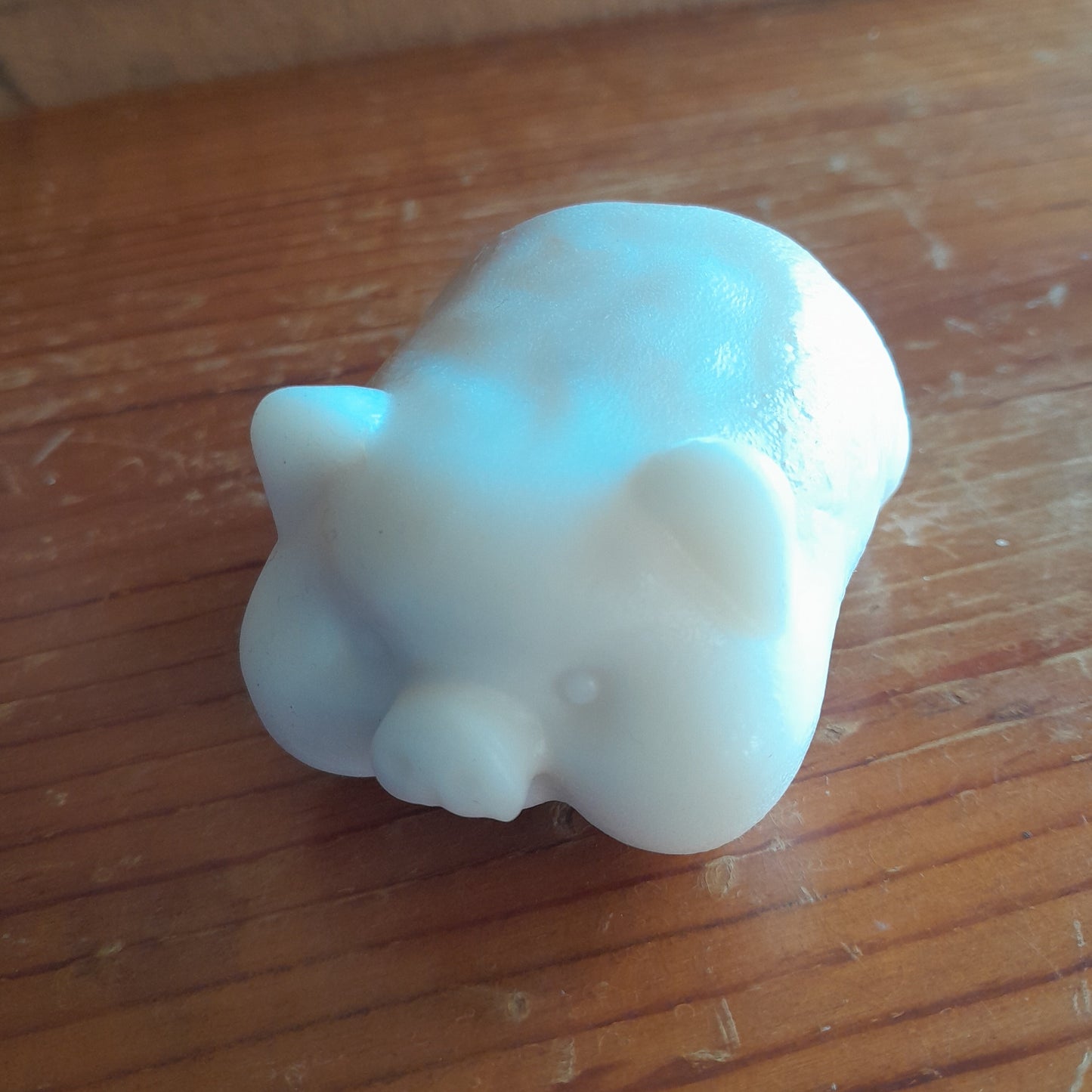 3.5oz Goat's Milk Luffa Soap: Pig, Unscented