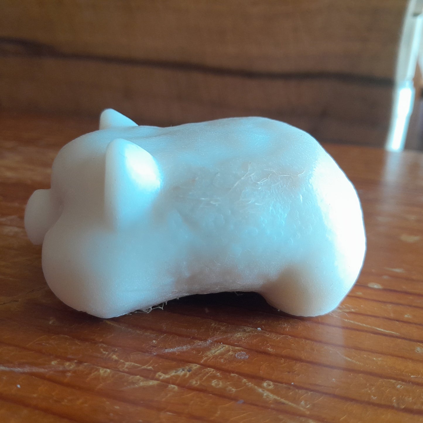 3.5oz Goat's Milk Luffa Soap: Pig, Unscented